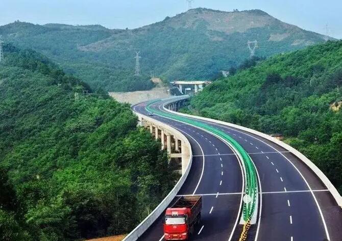 十堰天水高速路选用好色先生TV下载无限看片APP道路标线