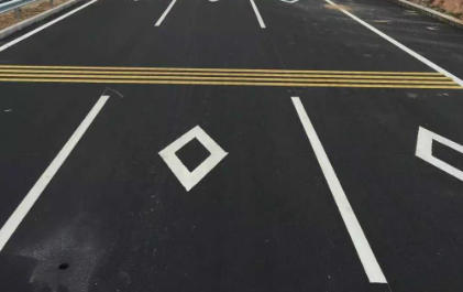 道路标线涂料施工 标准工艺标线更耐久